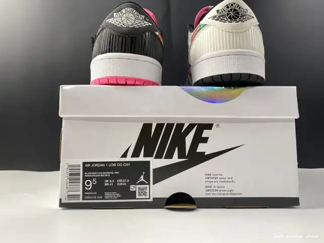 Reps LUCY CW0418-006 Year 1 Retro Low New Chinese (2020) Jordan 0608